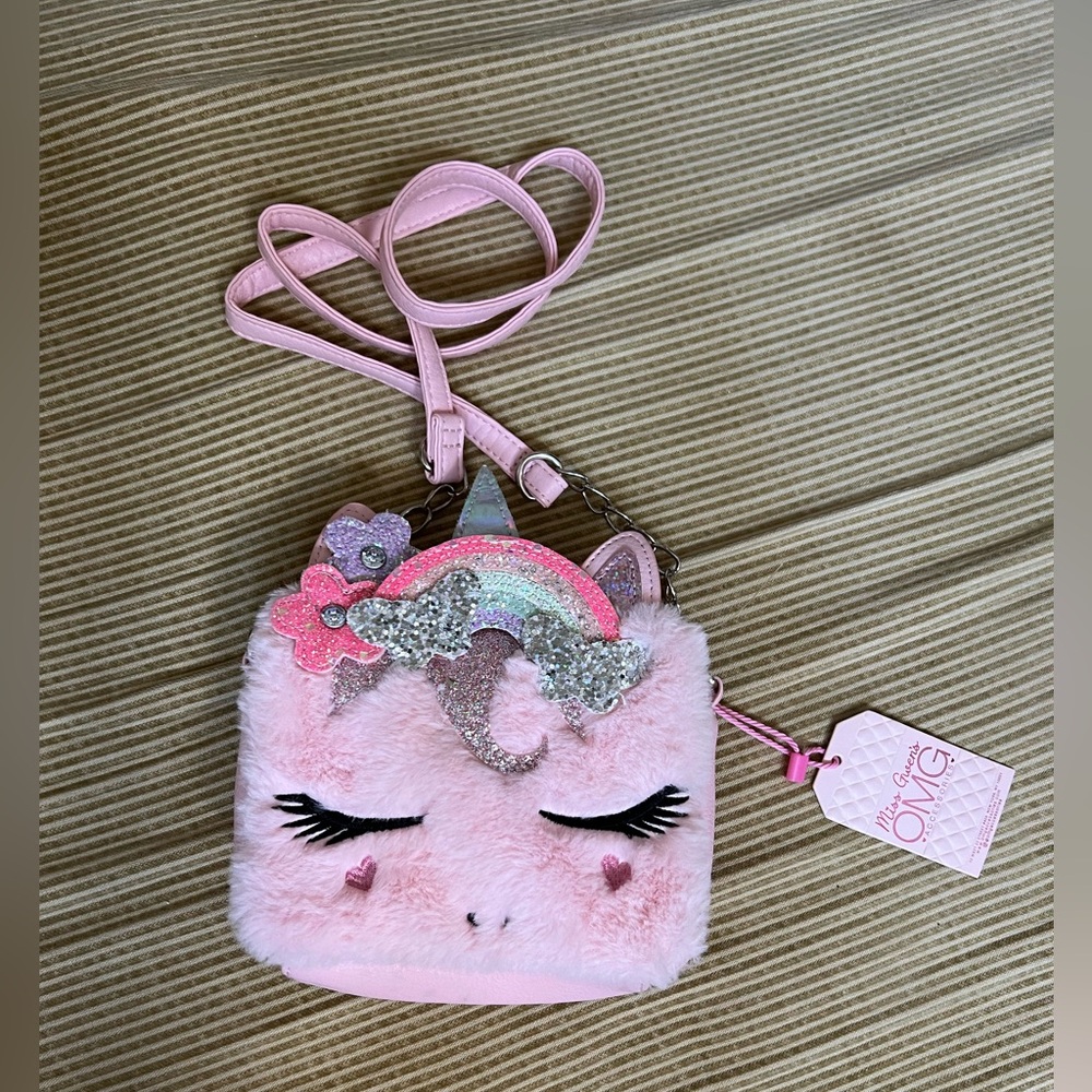 NWT Miss Gwen's OMG Girls' Pink Unicorn Faux Fur Crossbody Rainbow P…